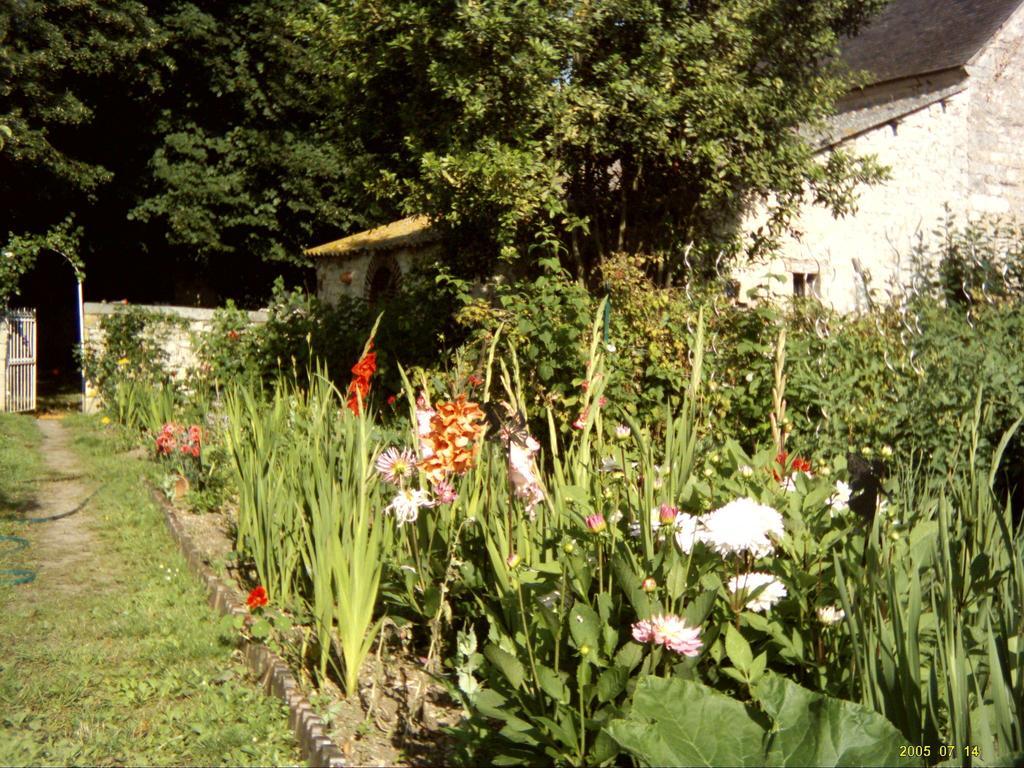 La Part Des Anges Bed & Breakfast Rubercy Exterior photo